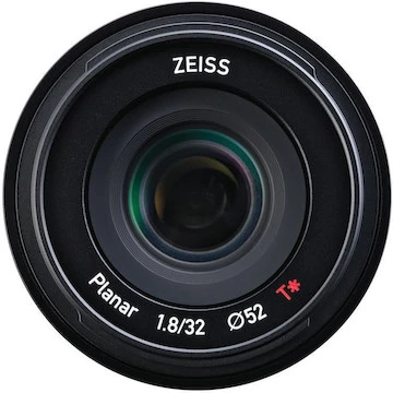 Zeiss Touit X 32mm F/1.8 For Fuji 4 Zeiss Touit X 32mm F/1.8 For Fuji - Image 2