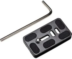 Induro PU-70 Quick Release Camera Plate
