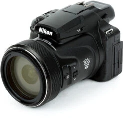 Nikon Coolpix P1000