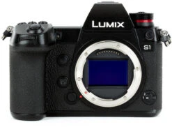 Panasonic Lumix DC-S1
