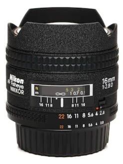 Nikon 16mm F/2.8D AF Fisheye