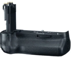 Canon® Canon BG-E11 Battery Grip