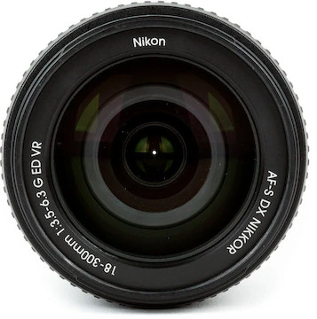 Nikon 18-300mm F/3.5-6.3G AF-S VR DX 6 Nikon 18-300mm F/3.5-6.3G AF-S VR DX - Image 4